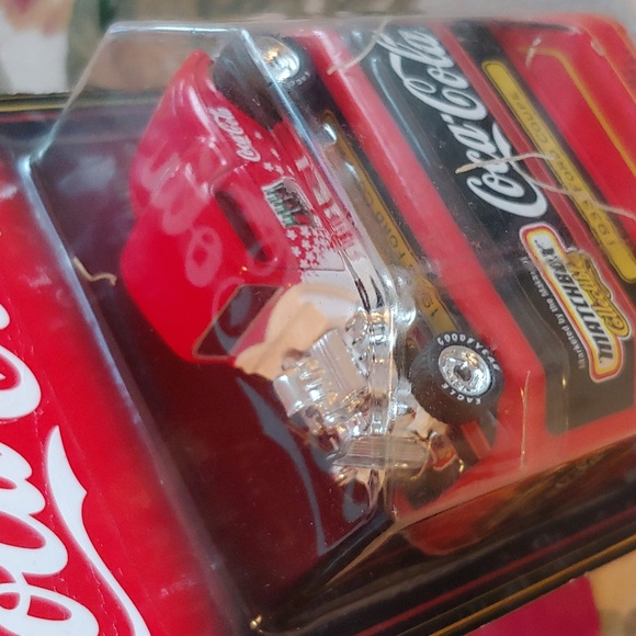 Matchbox Coca Cola Red 1933 Ford Coupe Collectible Die-Cast Model Car New NWT - Picture 11 of 17
